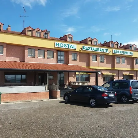 Πανσιόν Botafumeiro Mota del Marqués